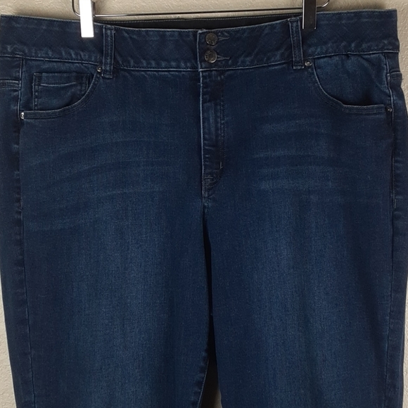 Lane Bryant High Rise Dark Wash Jean w/ Tighter Tummy Technology Waist Band - Picture 5 of 10